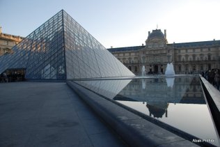Louvre Museum, Paris (1)
