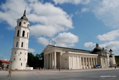 Cathedral Square, Vilnius, Lithuania (8)