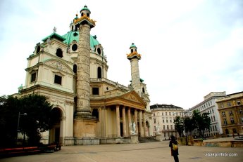 Karlskirche, Vienna, Austria (2)