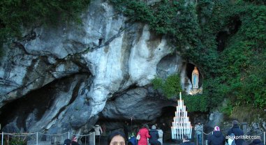 Notre Dame du Rosaire de Lourdes, Lourdes, France (6)